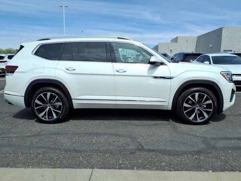 New 2026 Volkswagen Atlas SEL Premium R-Line image 5