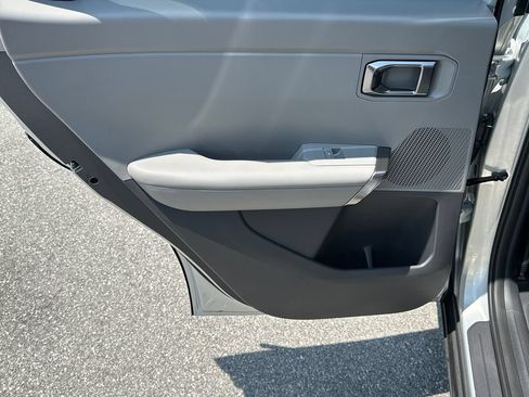 New 2027 Kia Seltos EX w/ EX Panoramic Sunroof Package FWD image 22