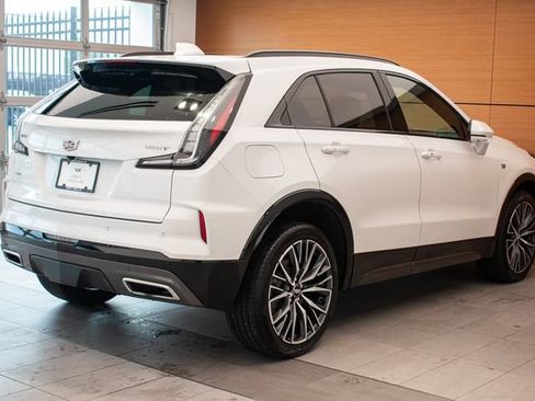 Used 2024 Cadillac XT4 Sport AWD/4WD image 6