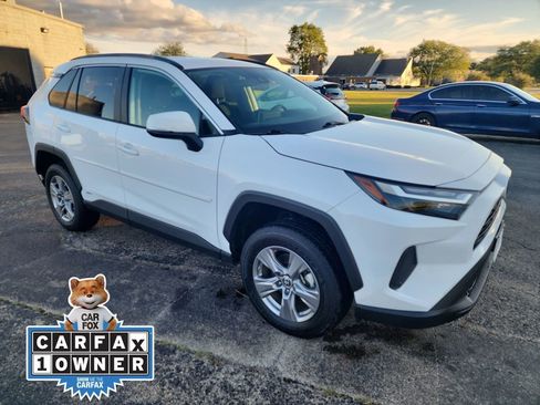 Used 2024 Toyota RAV4 LE image 8