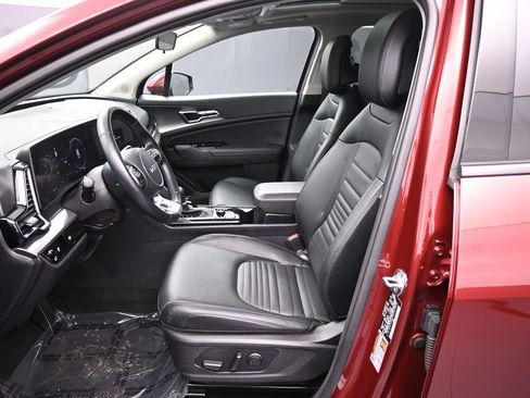 Certified 2025 Kia Sportage SX FWD image 19