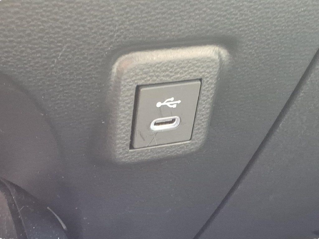 Used 2024 Toyota Corolla LE FWD image 19