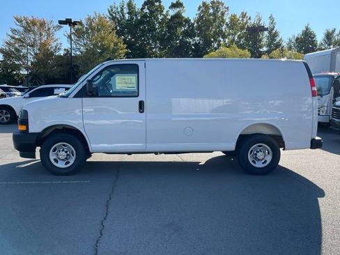 New 2025 Chevrolet Express 2500 w/ Driver Convenience Package image 4
