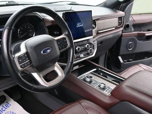 Certified 2024 Ford Expedition Limited AWD/4WD image 18
