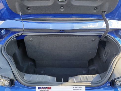 Used 2021 Chevrolet Camaro LT w/ RS Package image 5