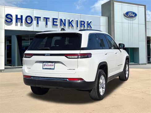 Used 2023 Jeep Grand Cherokee Limited image 8