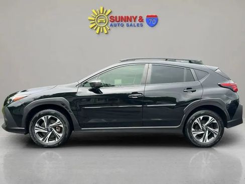 Used 2024 Subaru Crosstrek 2.0i Premium AWD/4WD image 5
