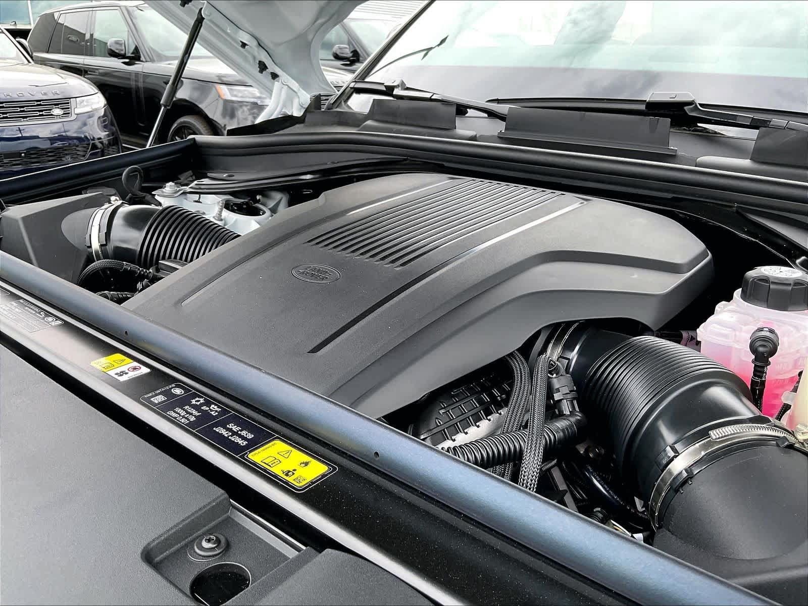 New 2026 Land Rover Range Rover Sport Dynamic SE AWD/4WD image 32