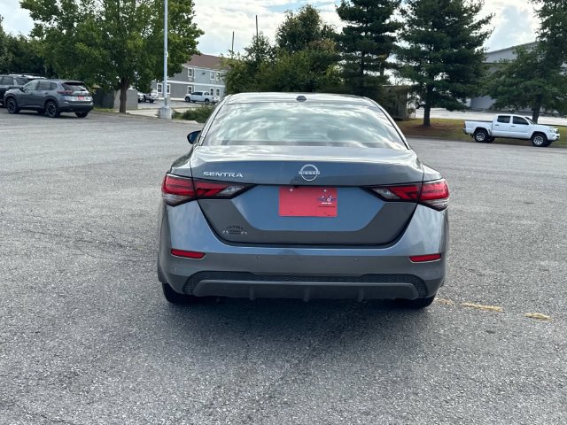 Used 2025 Nissan Sentra SV FWD image 5