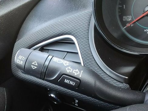 Used 2017 Chevrolet Cruze LS image 13