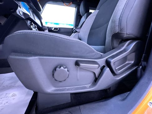 Used 2022 Ford Bronco Big Bend AWD/4WD image 13