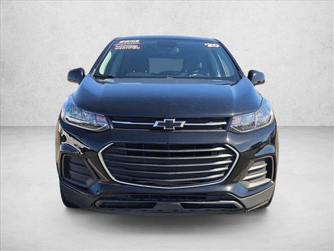 Used 2020 Chevrolet Trax LS w/ Tint and Cruise Package FWD image 2