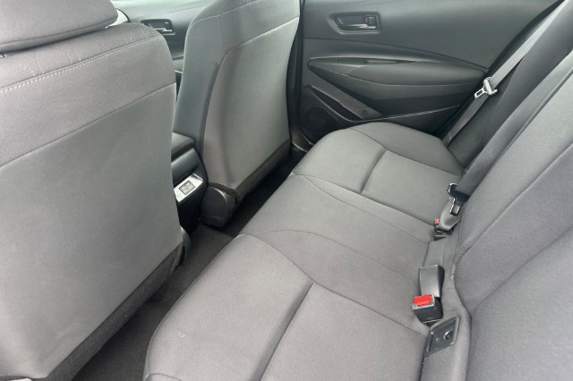 Used 2024 Toyota Corolla LE FWD image 11