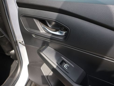 Used 2025 Honda Accord LX image 14
