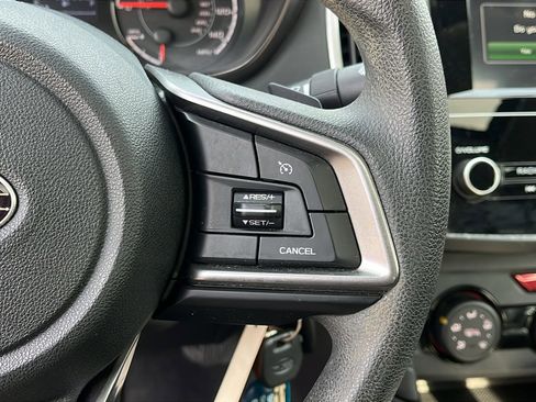 Used 2017 Subaru Impreza 2.0i Premium image 15