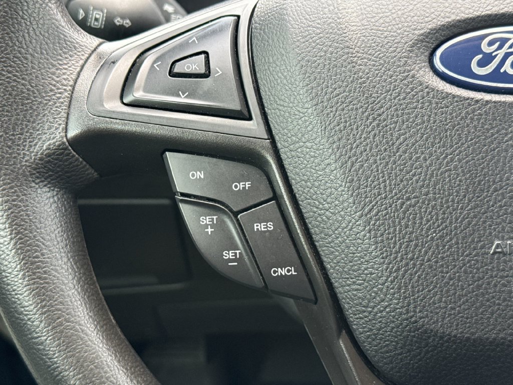 Used 2021 Ford Edge SE FWD image 24