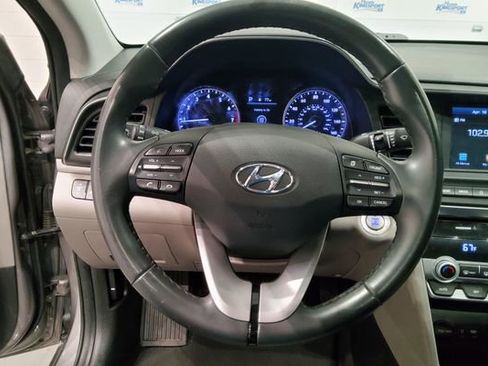 Used 2020 Hyundai Elantra Value Edition FWD image 23