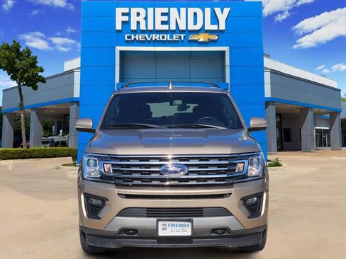 Used 2020 Ford Expedition XLT w/ Equipment Group 202A image 2