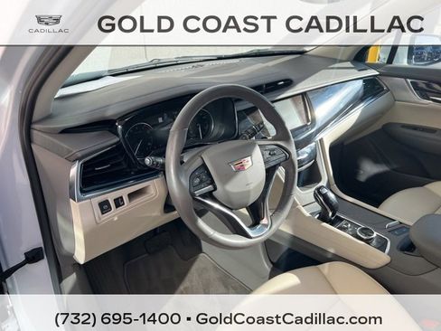 Used 2024 Cadillac XT6 Premium Luxury image 21