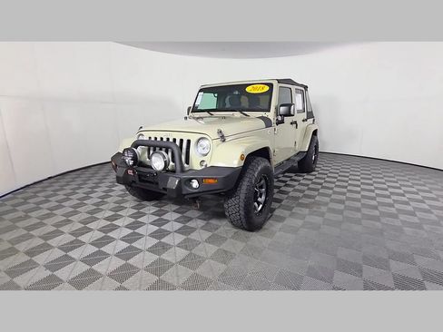 Used 2018 Jeep Wrangler Unlimited Sahara w/ Connectivity Group AWD/4WD image 51