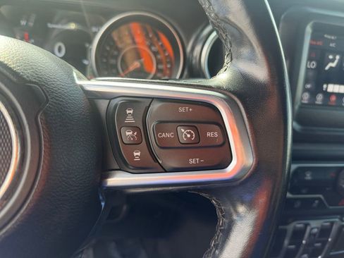 Used 2021 Jeep Wrangler Unlimited Sahara image 17