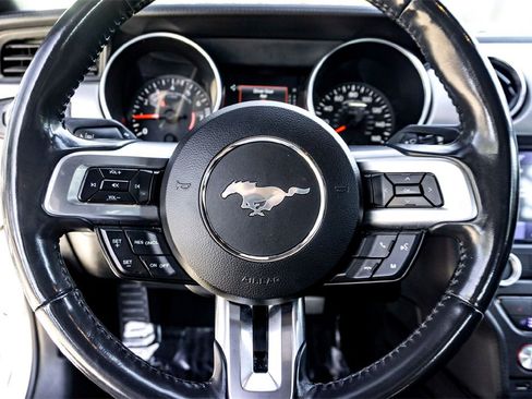 Used 2023 Ford Mustang Premium image 17