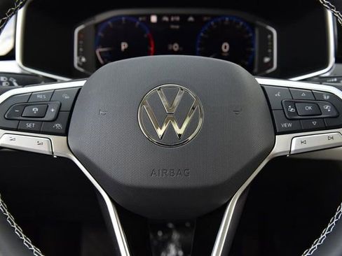 New 2025 Volkswagen Taos SEL image 19