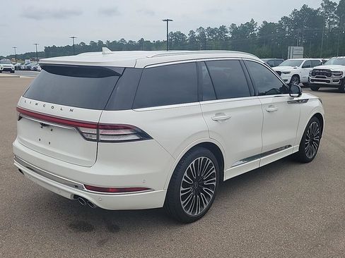 Used 2023 Lincoln Aviator Black Label w/ Dynamic Handling Package AWD/4WD image 5
