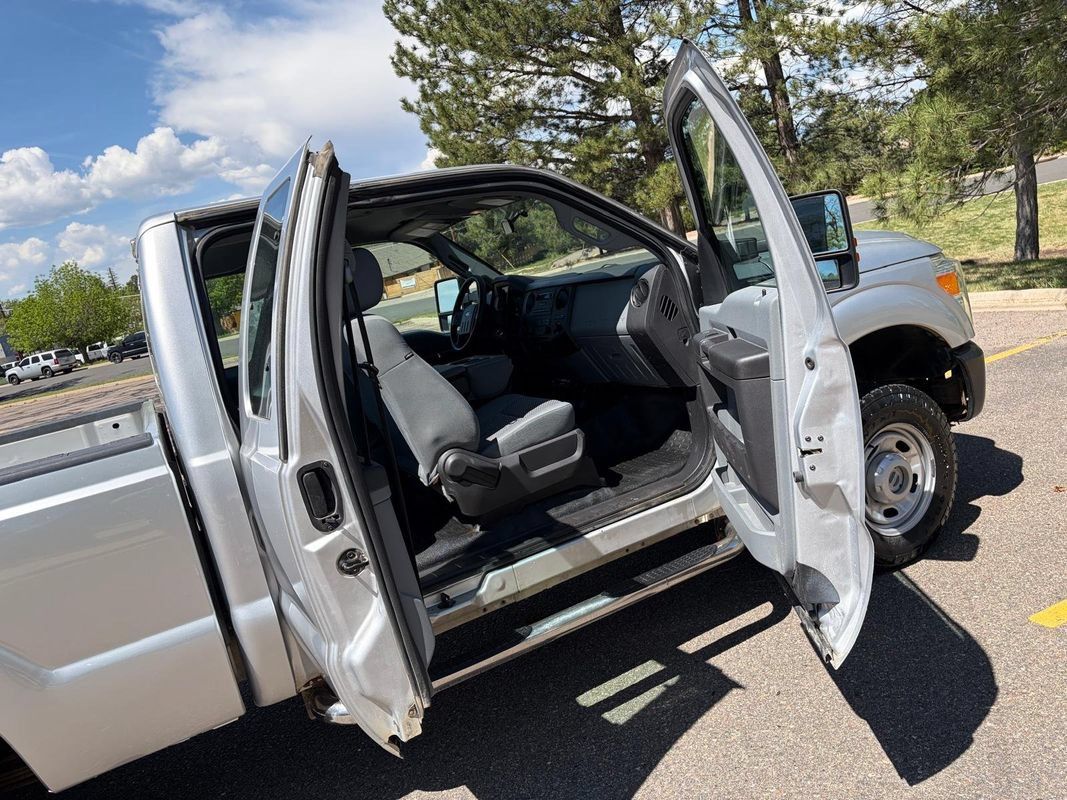 Used 2015 Ford F250 XL w/ Power Equipment Group AWD/4WD image 21