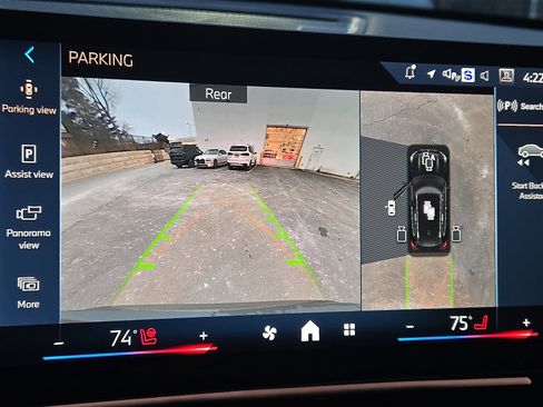 Certified 2025 BMW X1 xDrive28i w/ Technology Package image 19