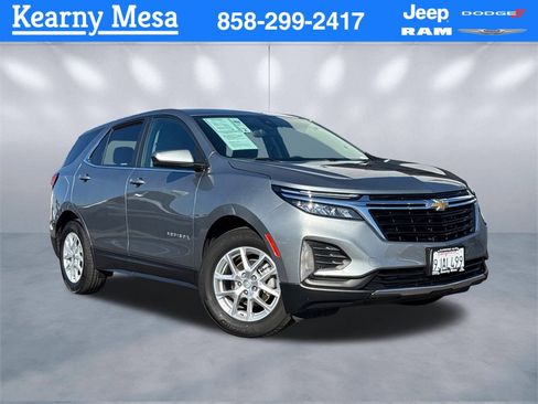 Used 2024 Chevrolet Equinox LT image 1
