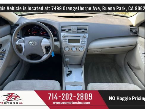 Used 2010 Toyota Camry XLE FWD image 17