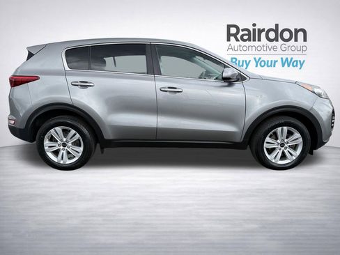 Used 2019 Kia Sportage LX AWD/4WD image 8