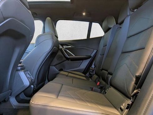 Used 2026 BMW X2 xDrive28i w/ M Sport Package image 17