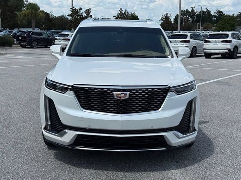 Used 2023 Cadillac XT6 Premium Luxury w/ Platinum Package FWD image 8