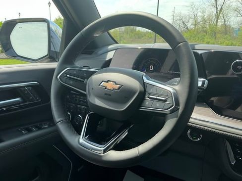 New 2026 Chevrolet Tahoe Premier w/ Sun And Tow Package AWD/4WD image 22