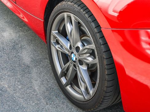 Used 2016 BMW M235i Convertible RWD image 15