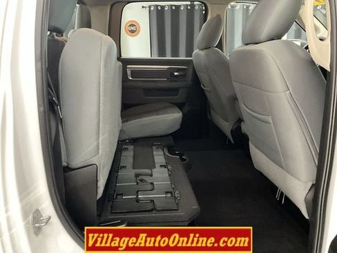 Used 2019 RAM 1500 Big Horn AWD/4WD image 33