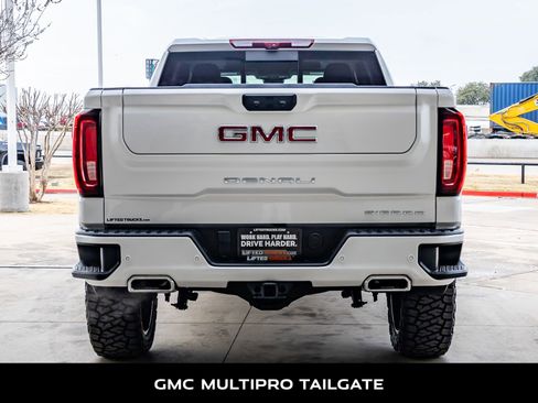 Used 2025 GMC Sierra 1500 Denali w/ Denali Reserve Package image 8