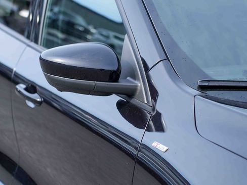 Certified 2023 Ford Escape ST-Line Select w/ Tech Pack #2 image 9