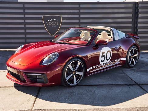 Used 2021 Porsche 911 Targa 4S image 6