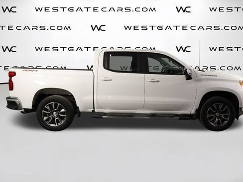 Used 2023 Chevrolet Silverado 1500 LT AWD/4WD image 43