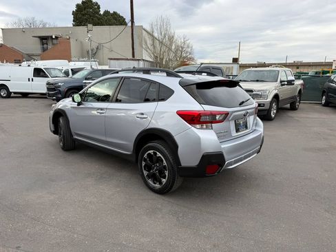 Used 2022 Subaru Crosstrek 2.0i image 5