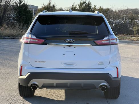 Used 2019 Ford Edge SEL w/ Equipment Group 201A image 8