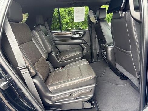 Used 2021 Chevrolet Tahoe High Country AWD/4WD image 17