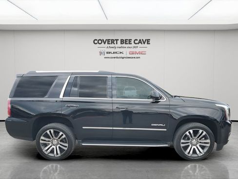 Used 2018 GMC Yukon Denali w/ Open Road Package image 11