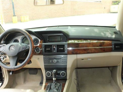 Used 2012 Mercedes-Benz GLK 350 2WD image 15
