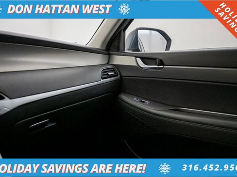 Used 2022 Hyundai Palisade SEL w/ Premium Package image 16