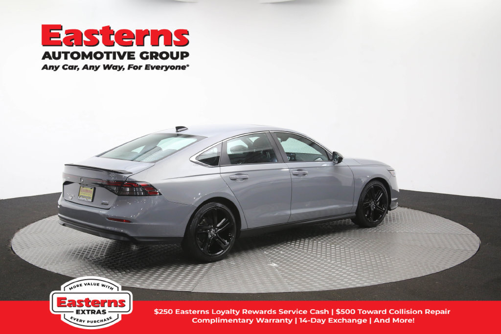 Used 2023 Honda Accord Sport image 43