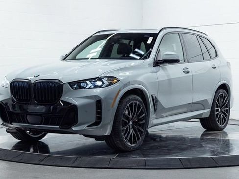 New 2026 BMW X5 xDrive40i w/ M Sport Package AWD/4WD image 8